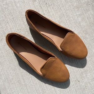 Call it Spring Brown Flats 3/30